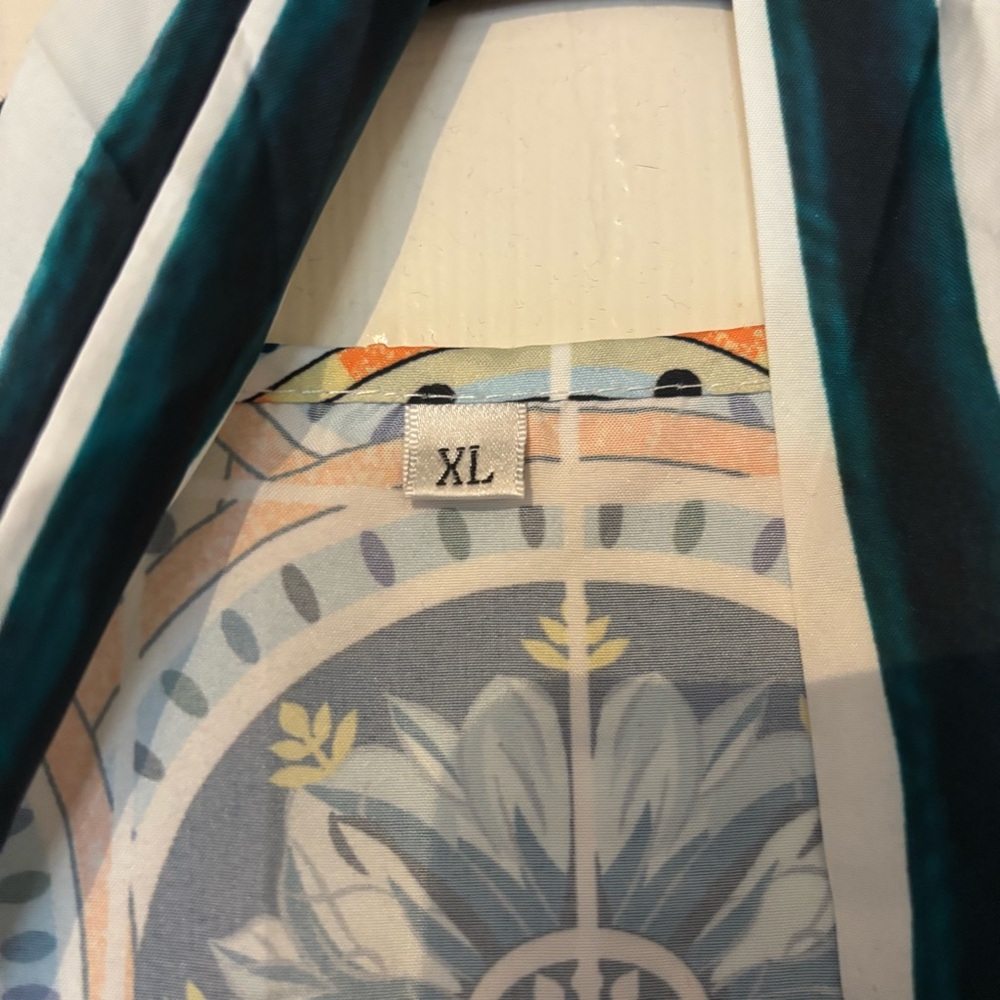 Source Unknown Multicolor Patterned Robe - image 3